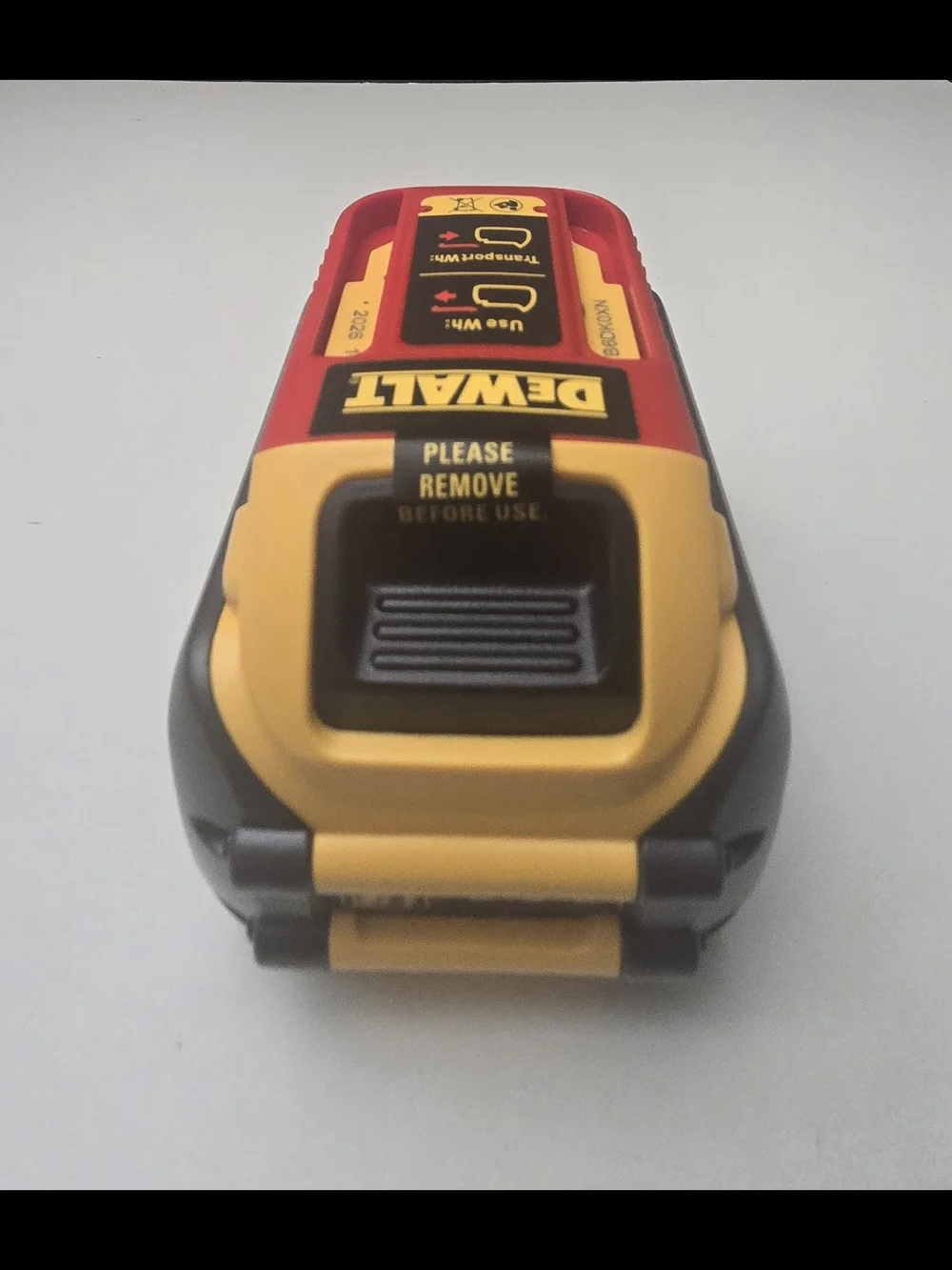 DEWALT FlexVolt 6Ah Battery - Yellow/Black/Red